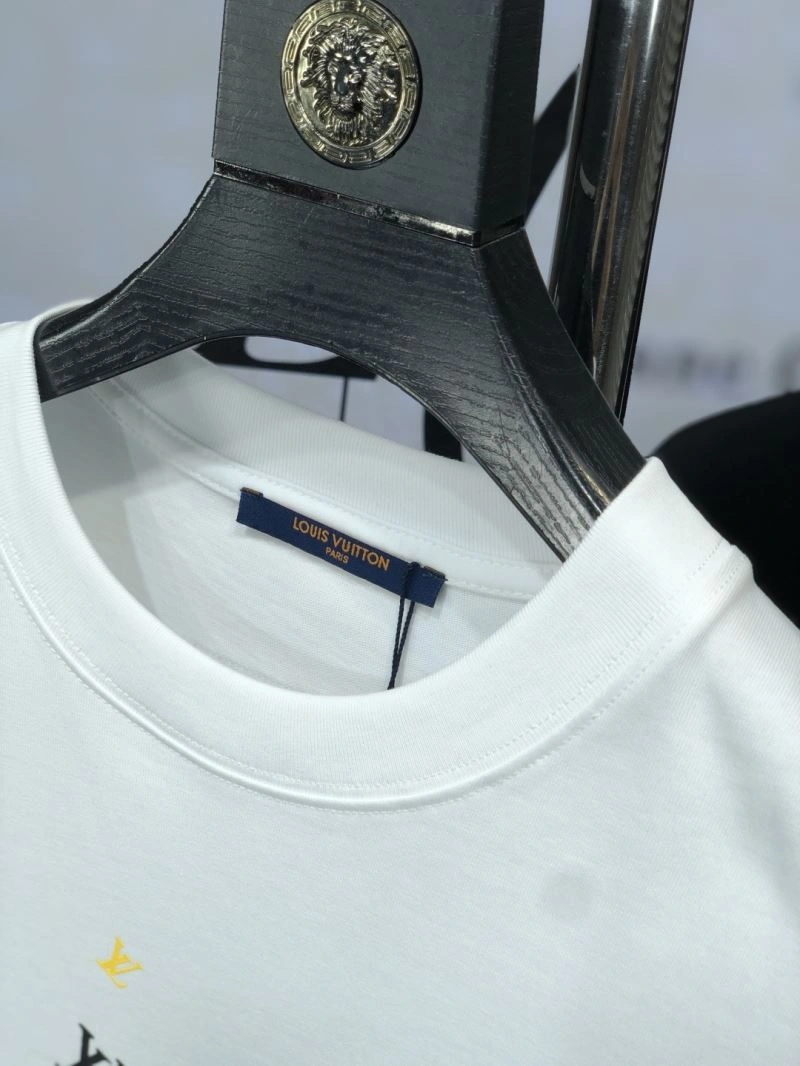 SmartChoice Louis Vuitton T-Shirts 135231