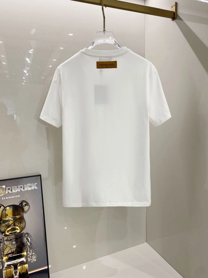 Modern Louis Vuitton T-Shirts 135243