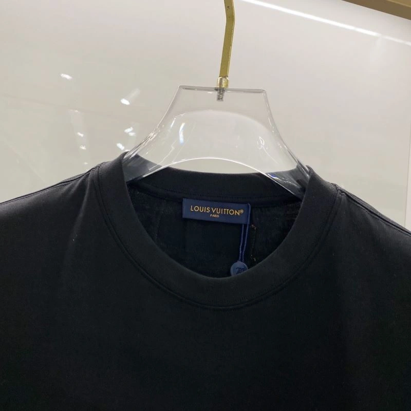 Louis Vuitton T-Shirts Comfortable 135253