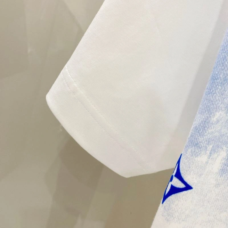 Louis Vuitton T-Shirts Chic 135241