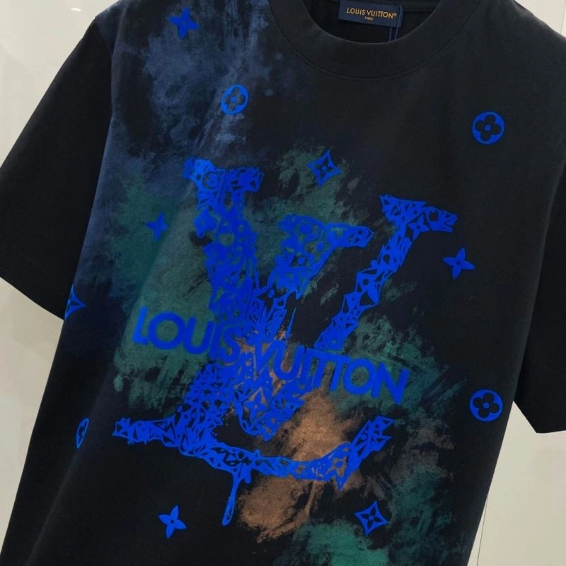 ZipUp Louis Vuitton T-Shirts 135248