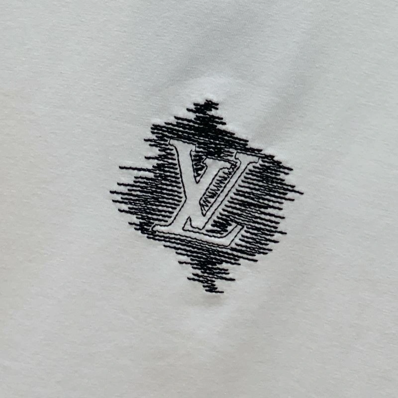 Affordable Louis Vuitton T-Shirts 135230