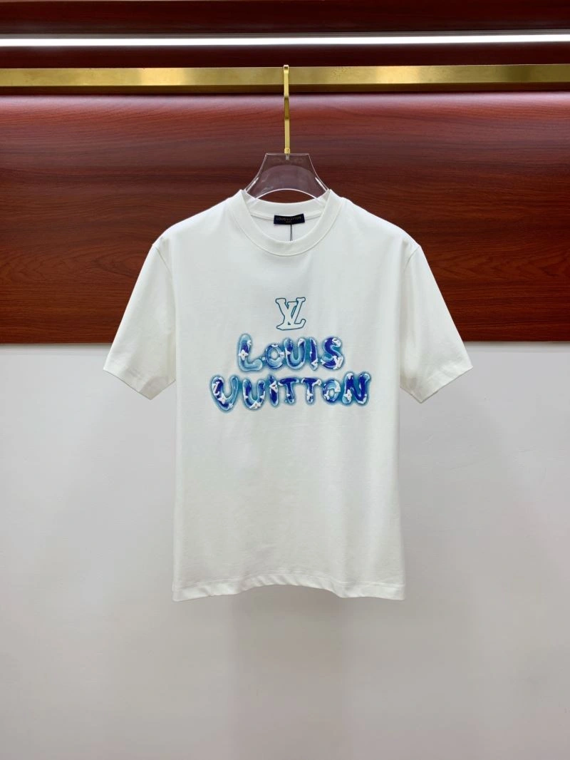 Lightweight Louis Vuitton T-Shirts 135232