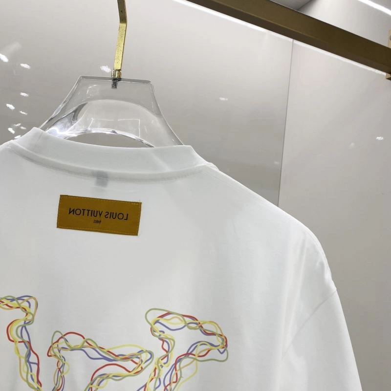 Louis Vuitton T-Shirts HighPerformance 135247