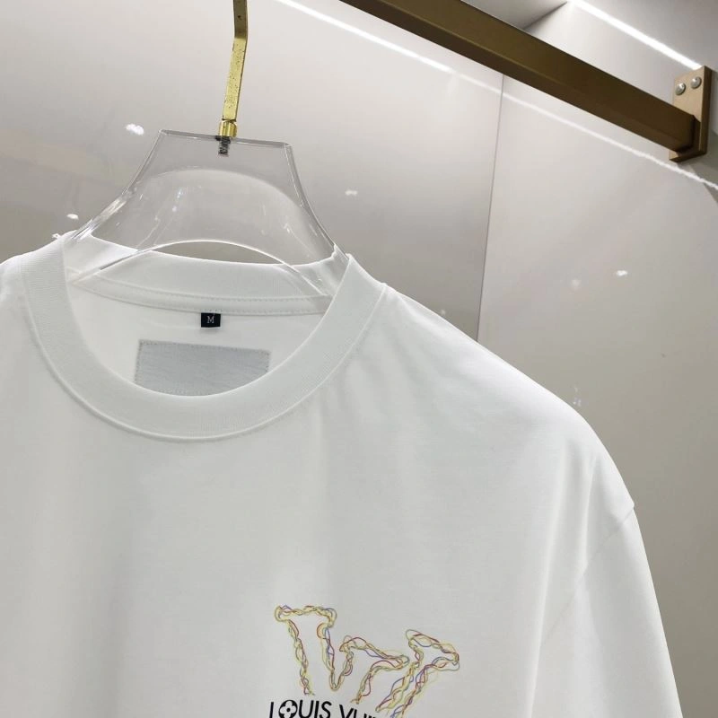 Louis Vuitton T-Shirts HighPerformance 135247
