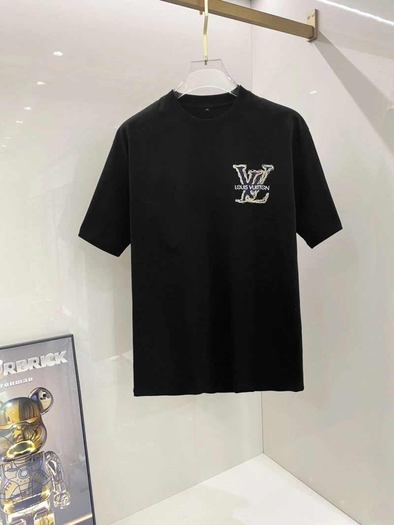 Louis Vuitton T-Shirts Affordable 135242