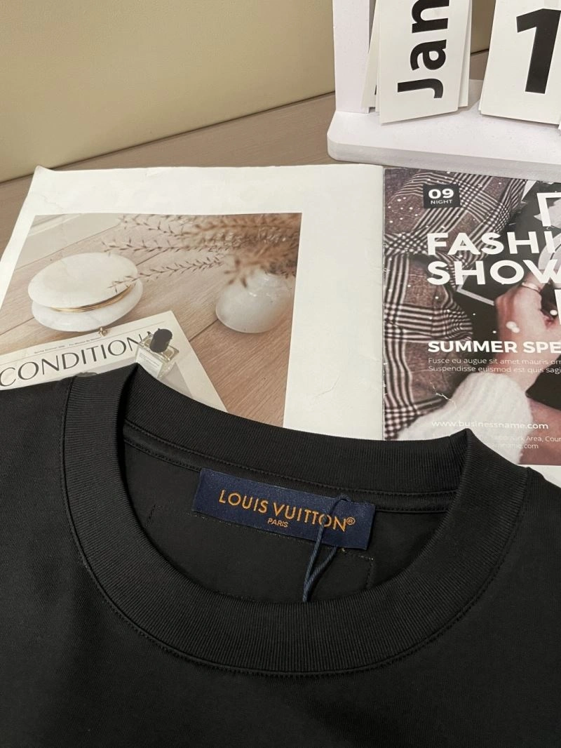 Louis Vuitton T-Shirts MoistureWicking 135254