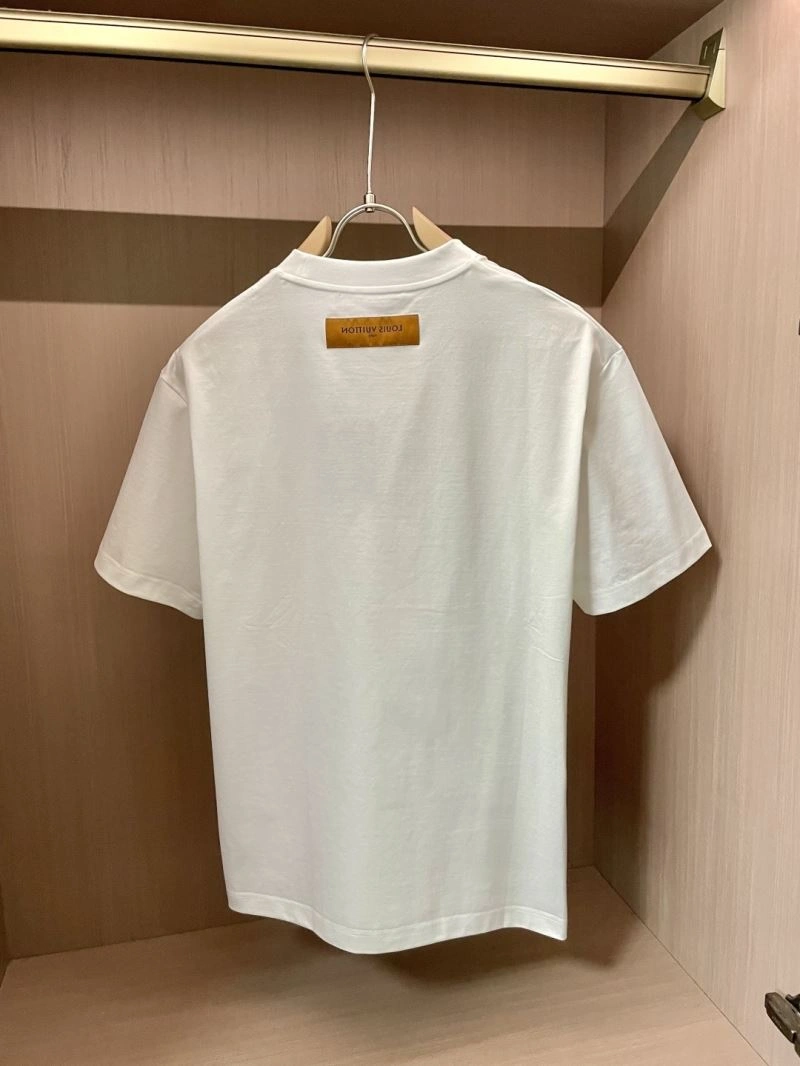Louis Vuitton T-Shirts Trendsetting 135252