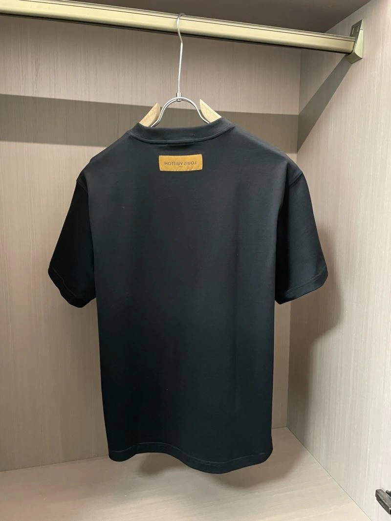 Louis Vuitton T-Shirts Functional 135260