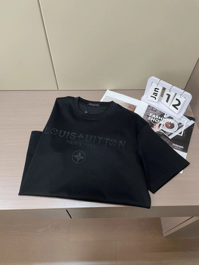 Louis Vuitton T-Shirts Functional 135260