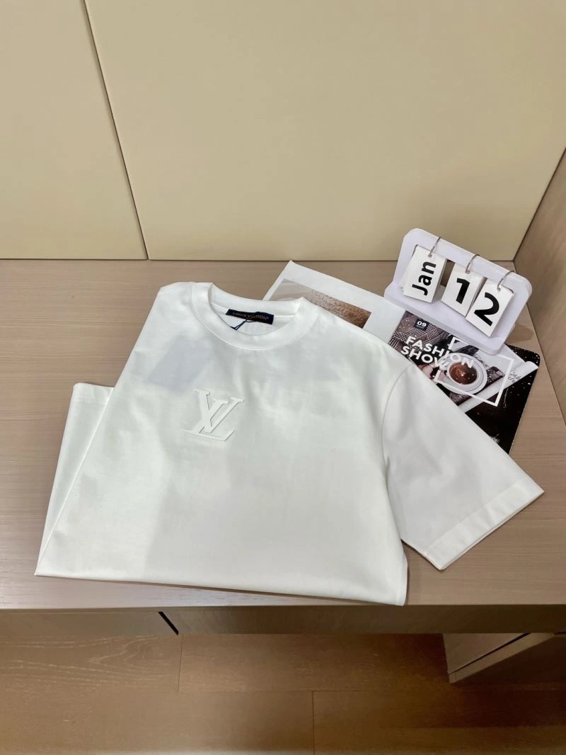 HighPerformance Louis Vuitton T-Shirts 135261