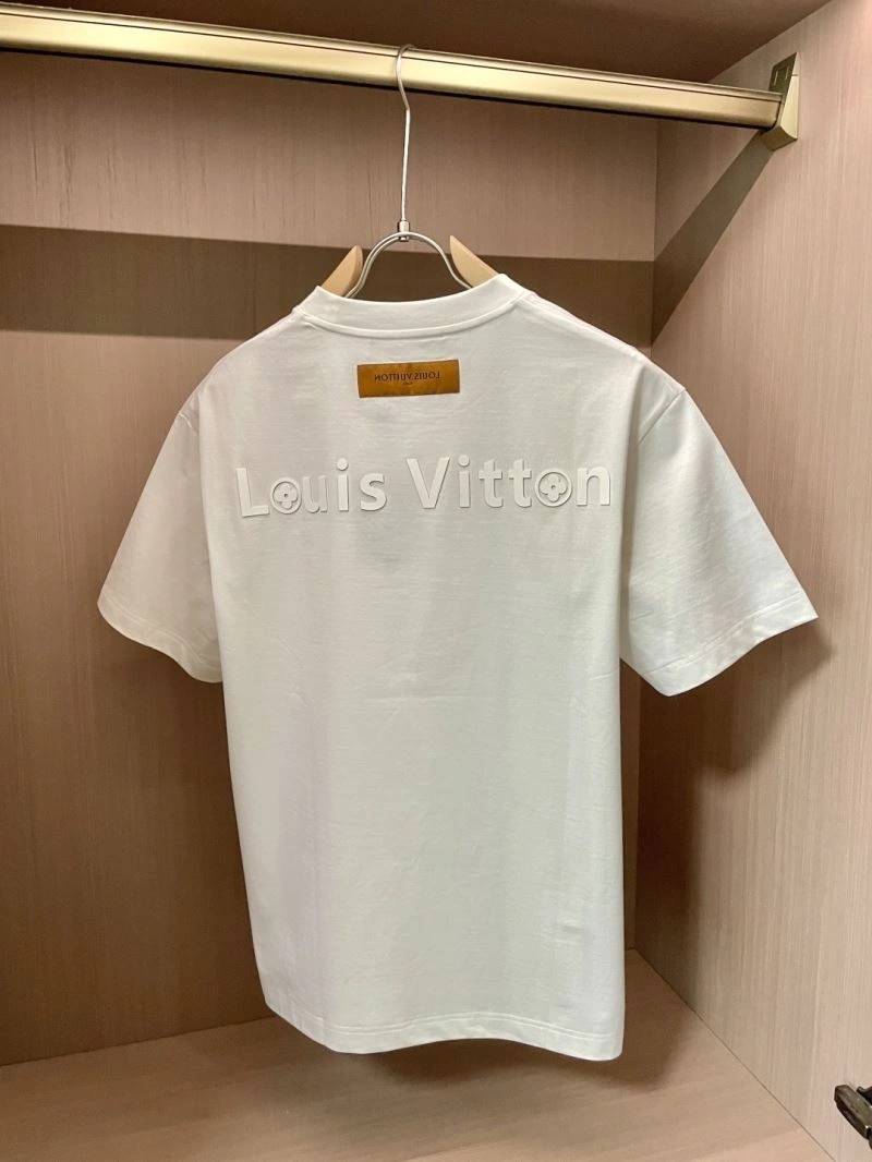 HighPerformance Louis Vuitton T-Shirts 135261