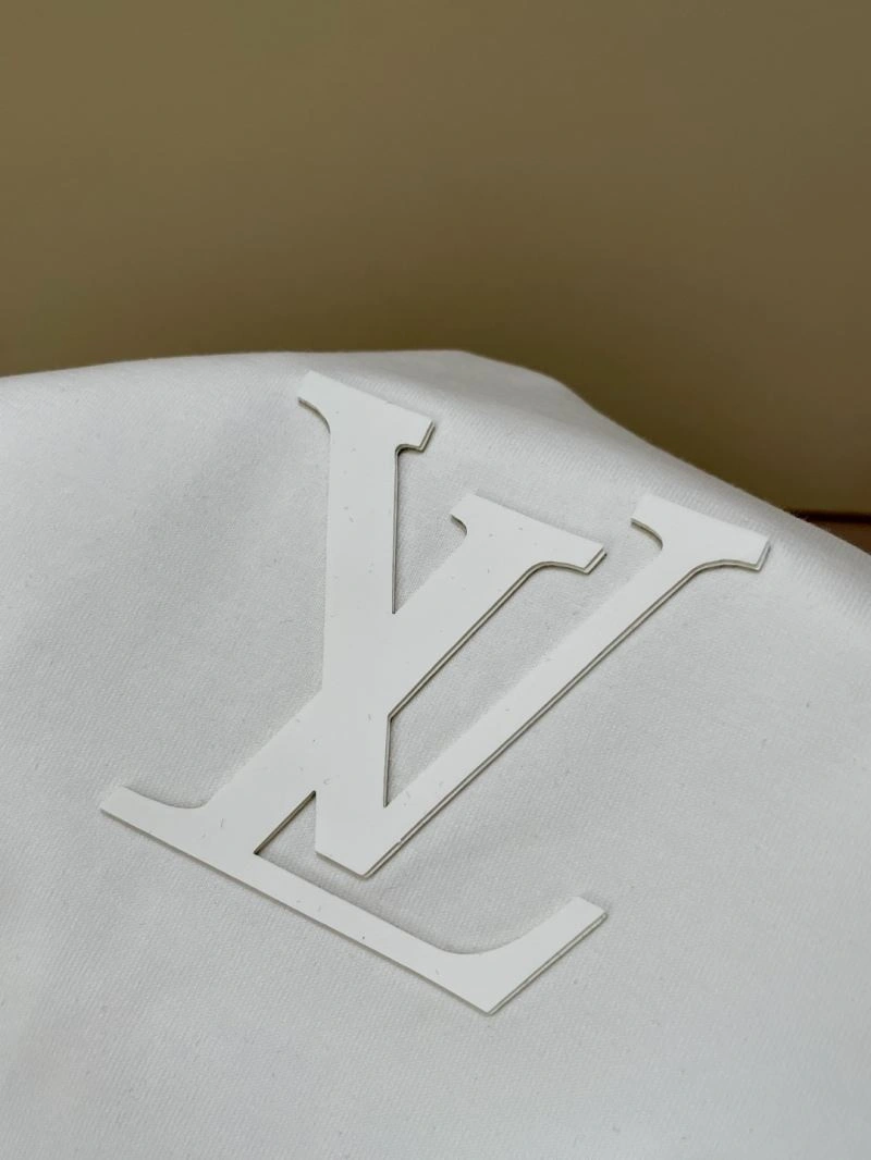 HighPerformance Louis Vuitton T-Shirts 135261