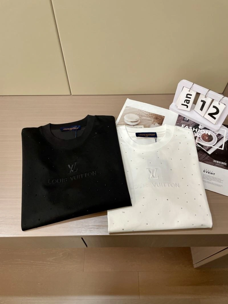 Minimalist Louis Vuitton T-Shirts 135256