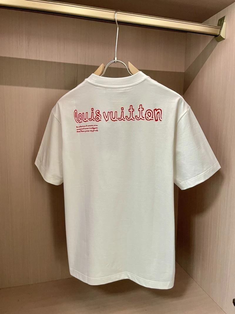 WellDesigned Louis Vuitton T-Shirts 135227