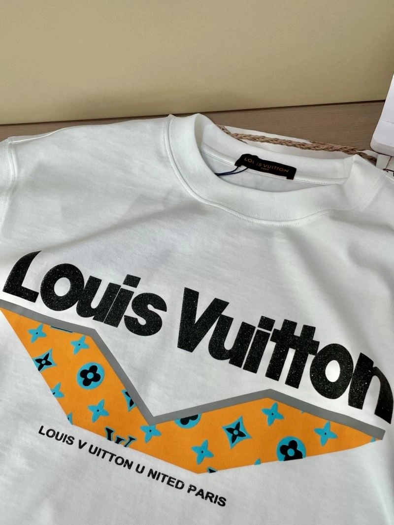 Louis Vuitton T-Shirts Effortless 135225