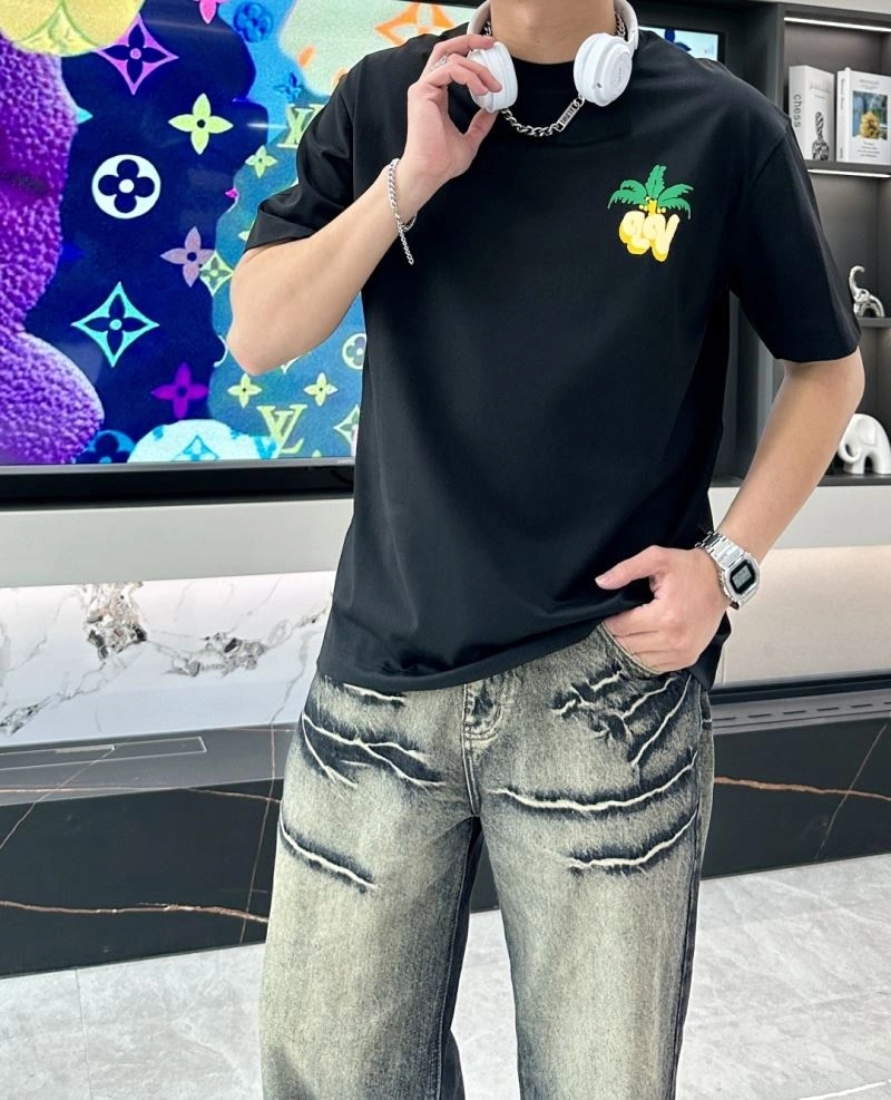 Louis Vuitton T-Shirts Sophisticated 135226
