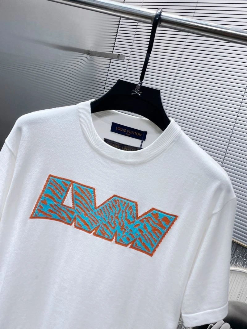 Louis Vuitton T-Shirts Breathable 135223
