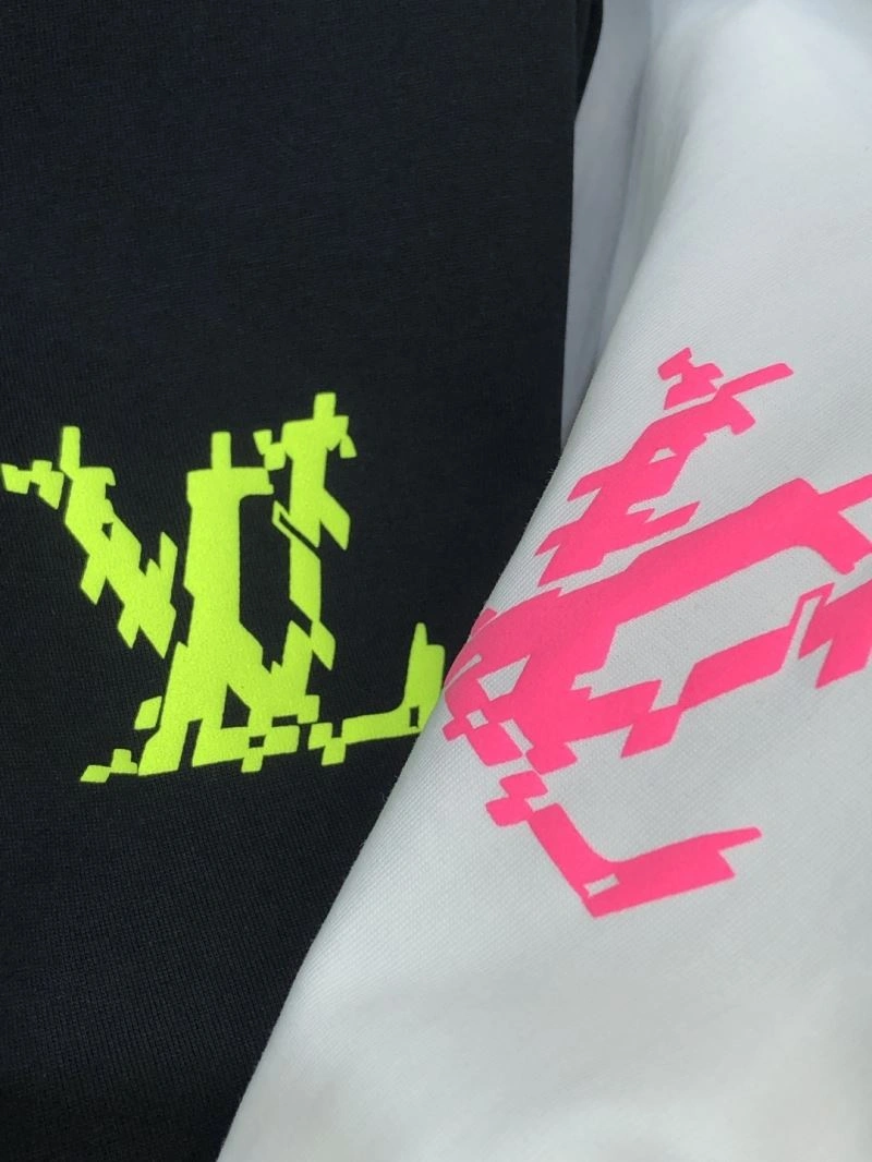 Stylish Louis Vuitton T-Shirts 135219