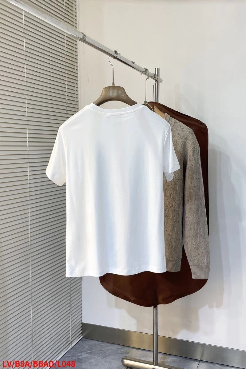 Louis Vuitton T-Shirts Cozy 135200