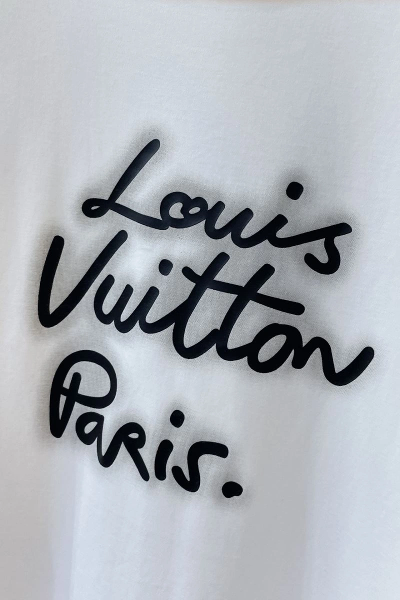 Louis Vuitton T-Shirts Cozy 135200