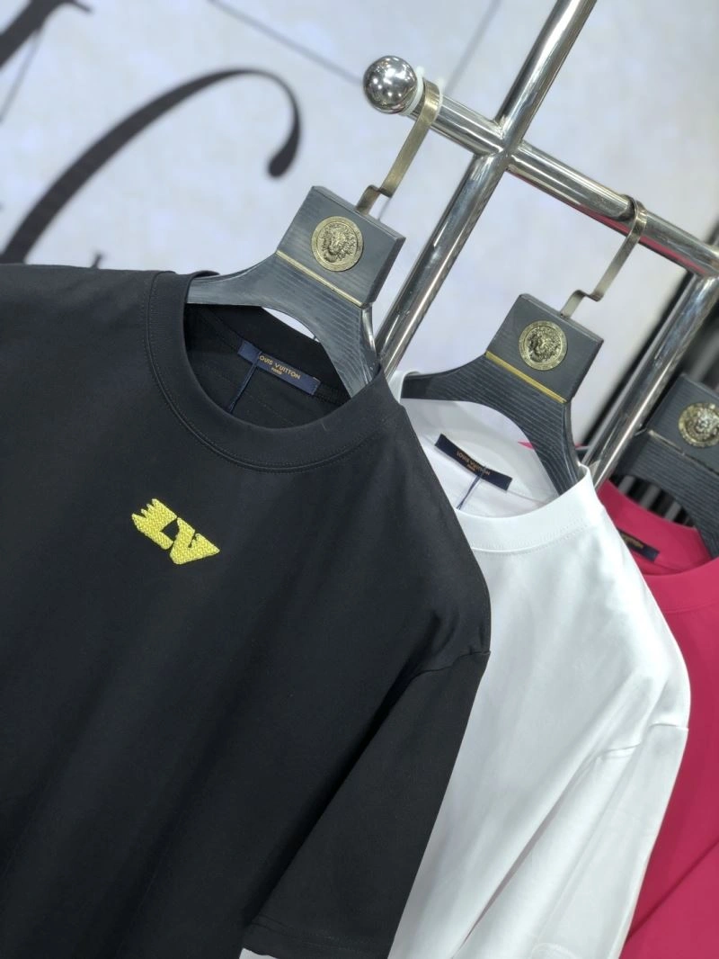 Louis Vuitton T-Shirts Stylish 135203