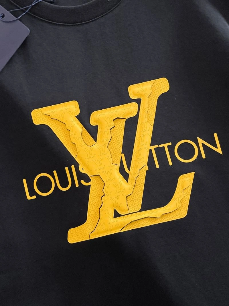 Louis Vuitton T-Shirts Modern 135208