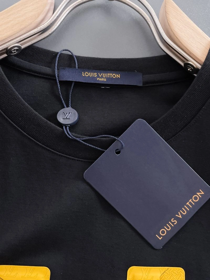 Louis Vuitton T-Shirts Modern 135208