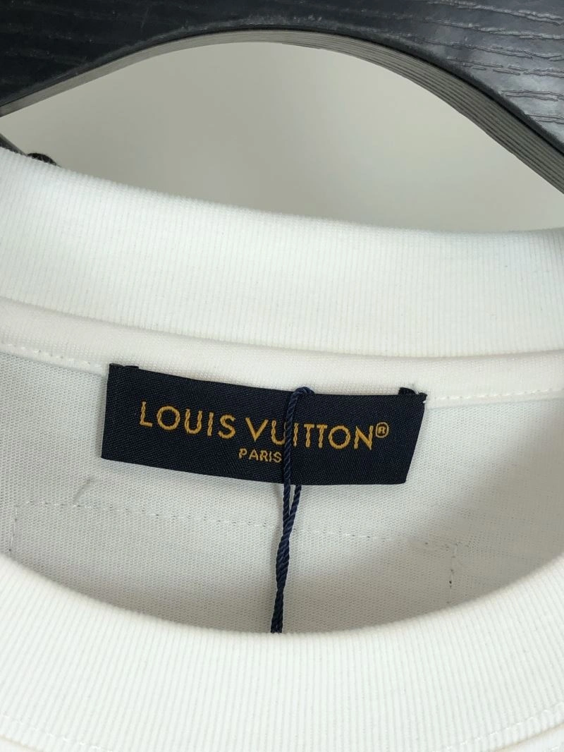 WaterResistant Louis Vuitton T-Shirts 135215