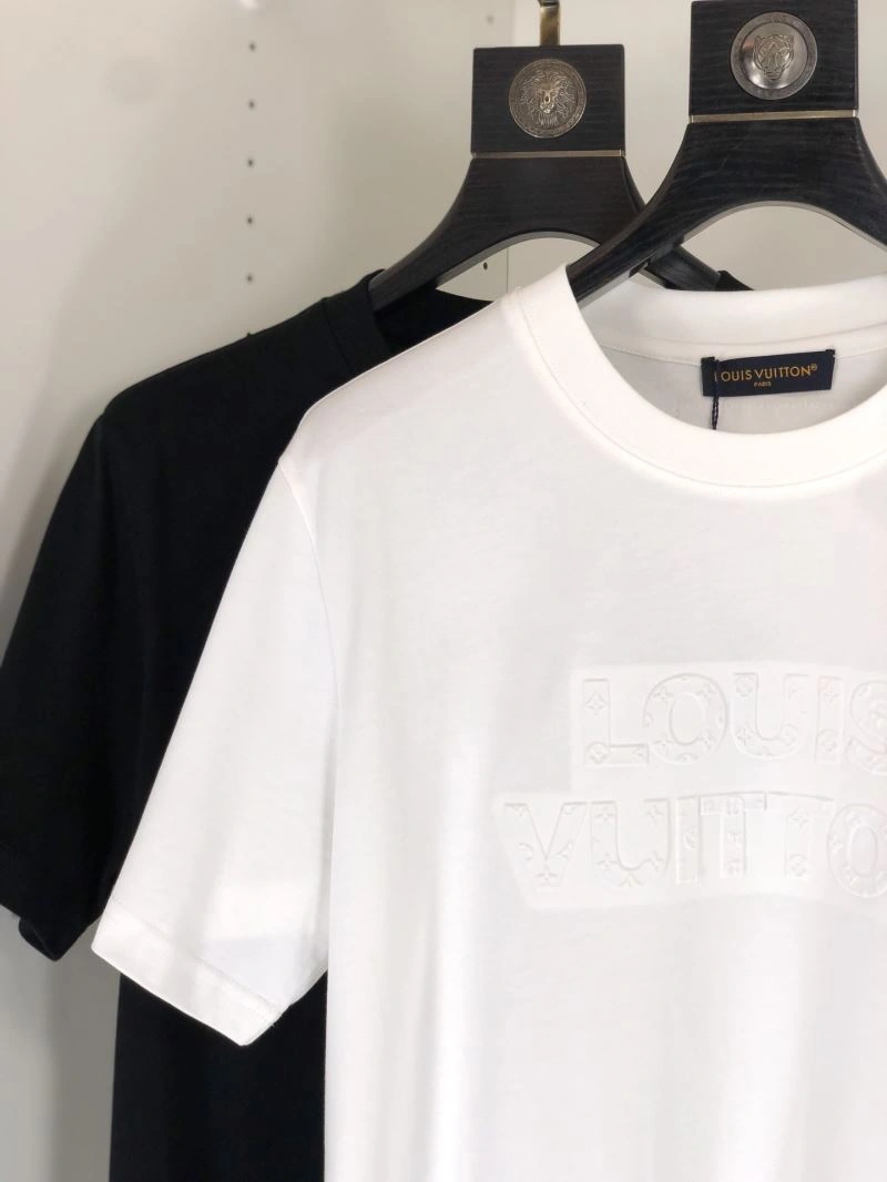 Packable Louis Vuitton T-Shirts 135222
