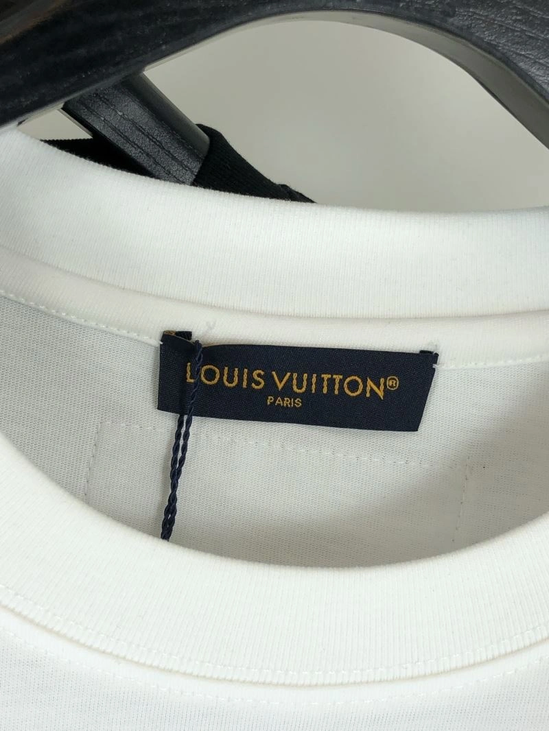 Packable Louis Vuitton T-Shirts 135222