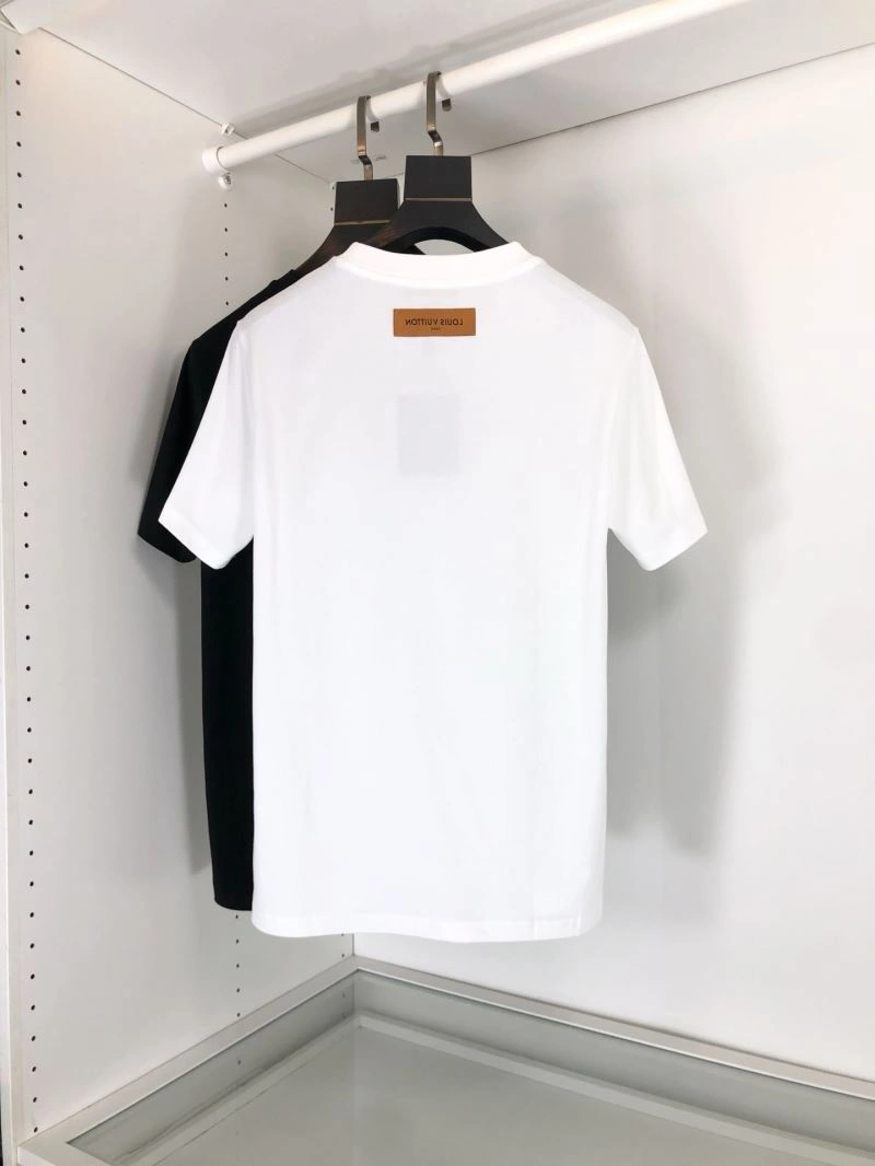 Packable Louis Vuitton T-Shirts 135222
