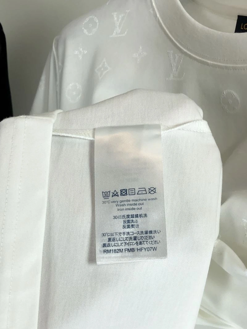 Louis Vuitton T-Shirts Stylish 135214