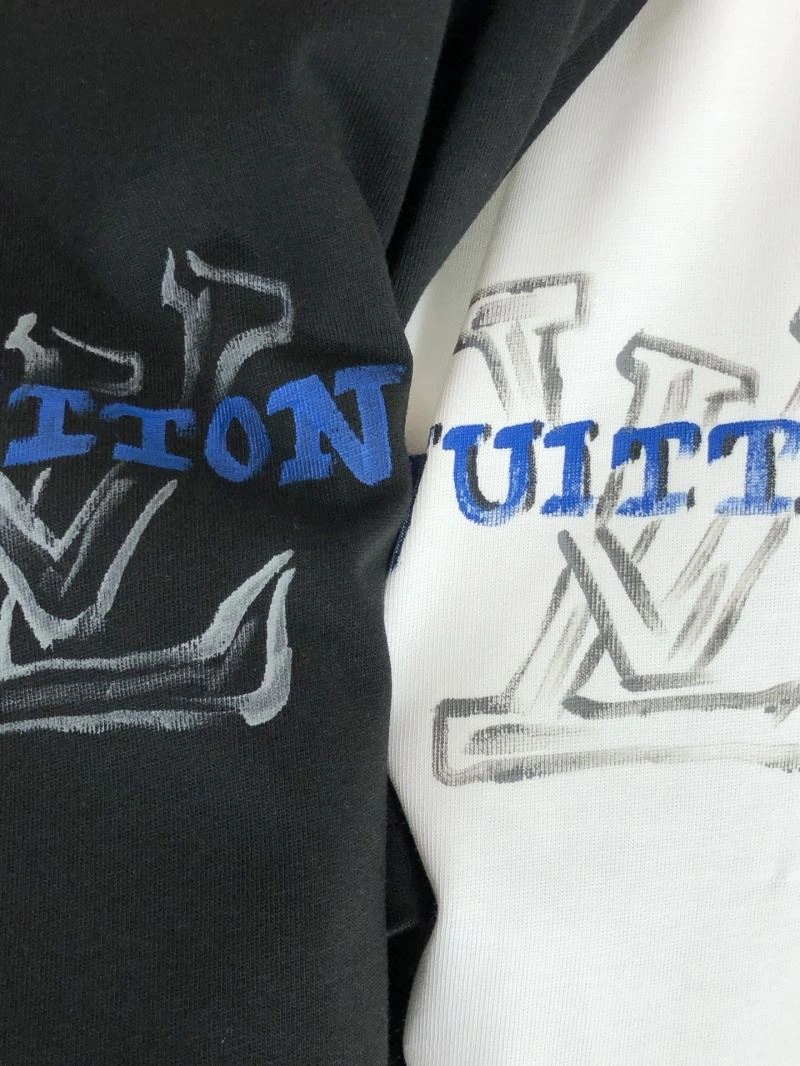 Modern Louis Vuitton T-Shirts 135218