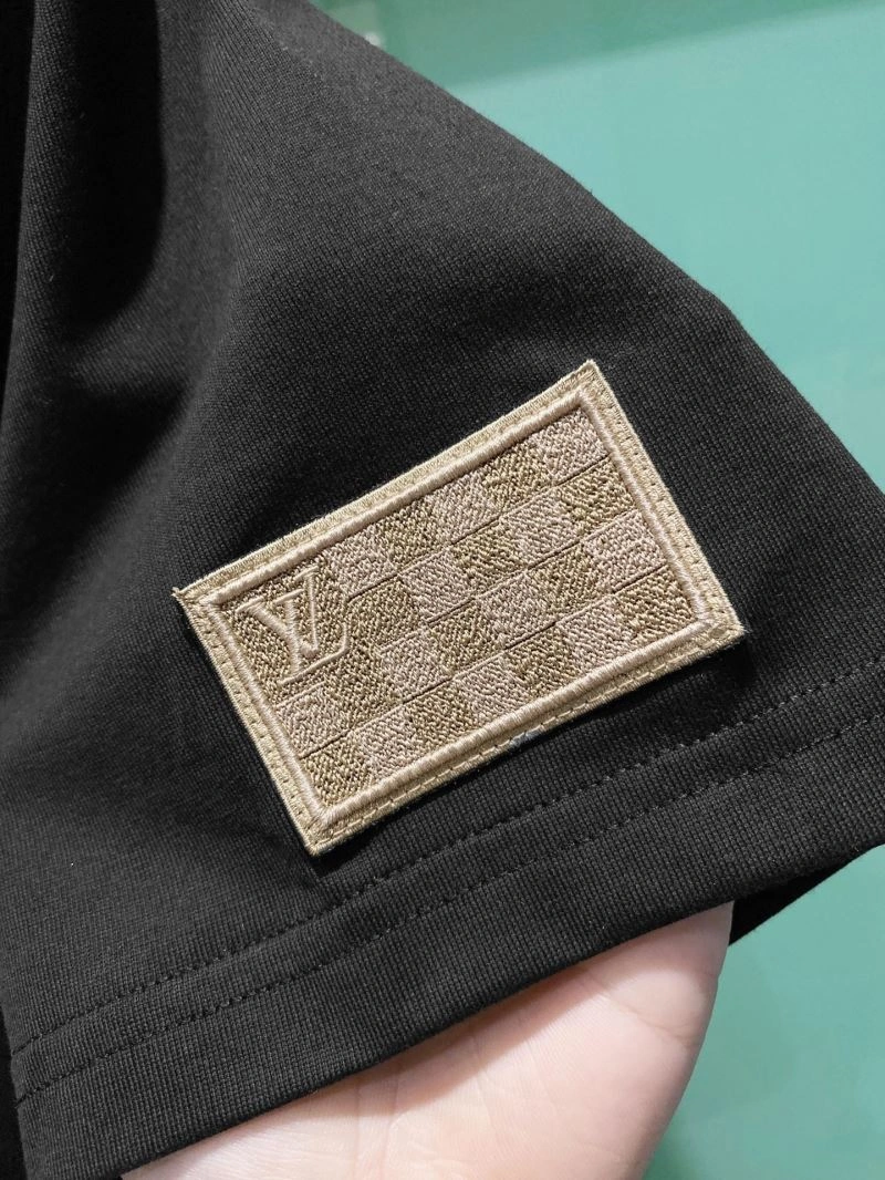 Louis Vuitton T-Shirts HighPerformance 135220