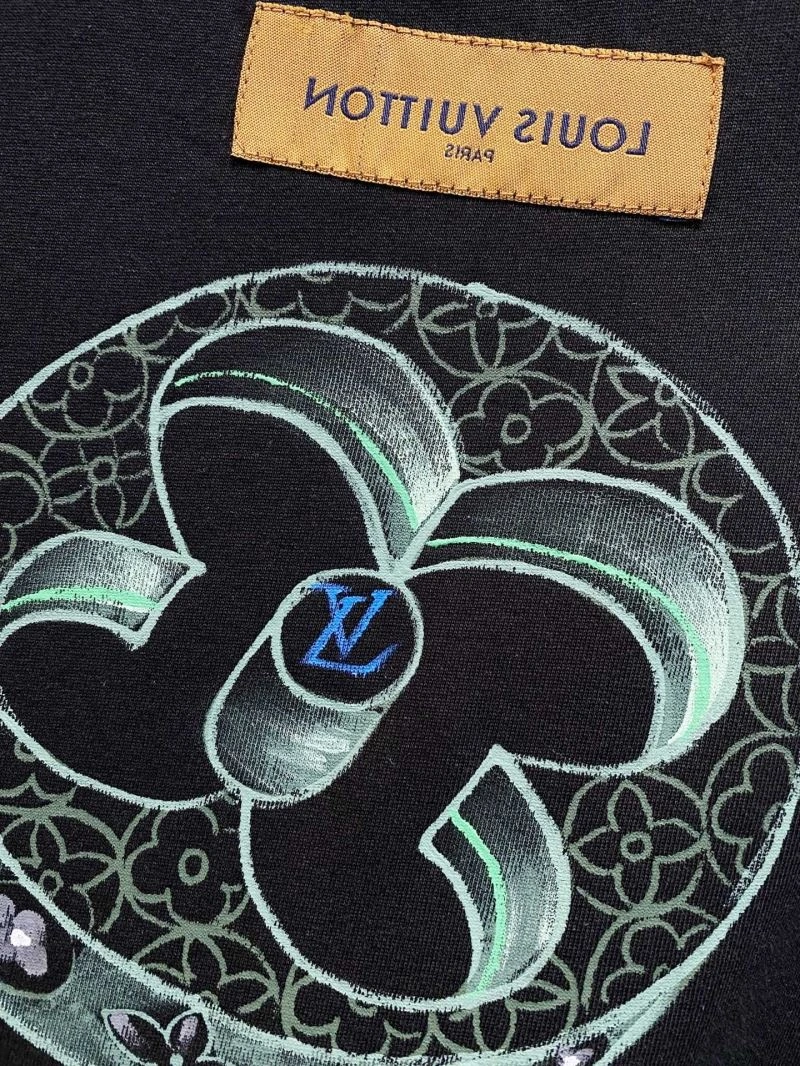 Louis Vuitton T-Shirts Cozy 135195
