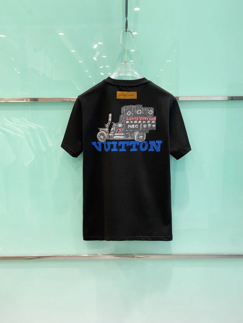 WellDesigned Louis Vuitton T-Shirts 135210