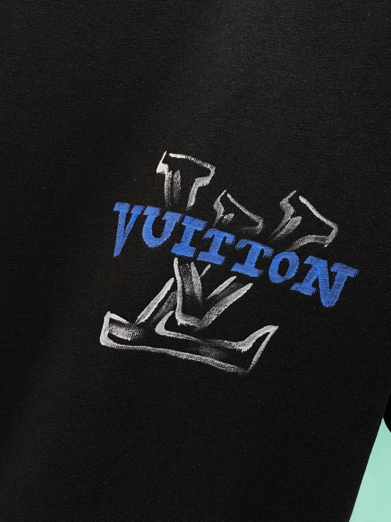 WellDesigned Louis Vuitton T-Shirts 135210