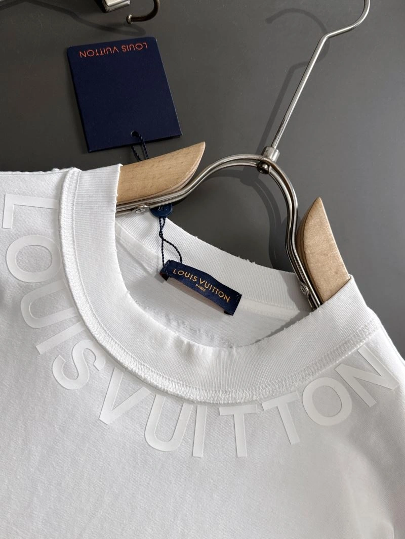 Louis Vuitton T-Shirts SmoothTexture 135206