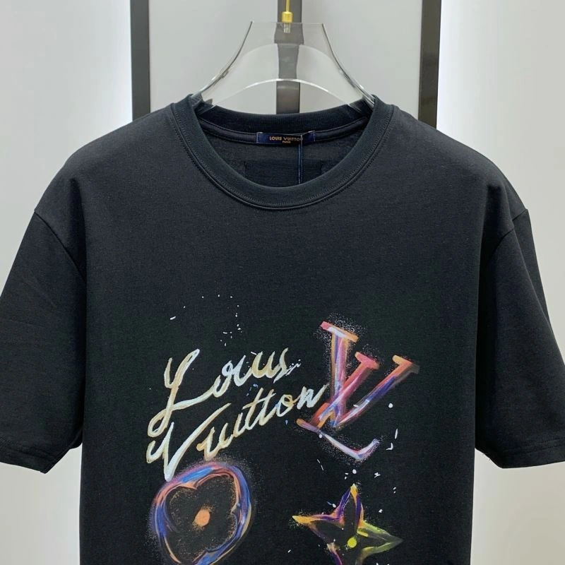 SmartChoice Louis Vuitton T-Shirts 135191