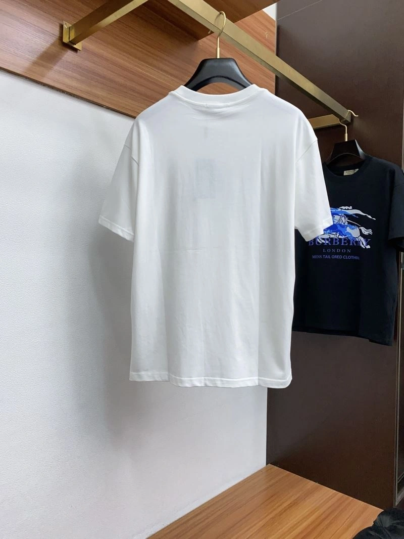 Effortless Louis Vuitton T-Shirts 135182