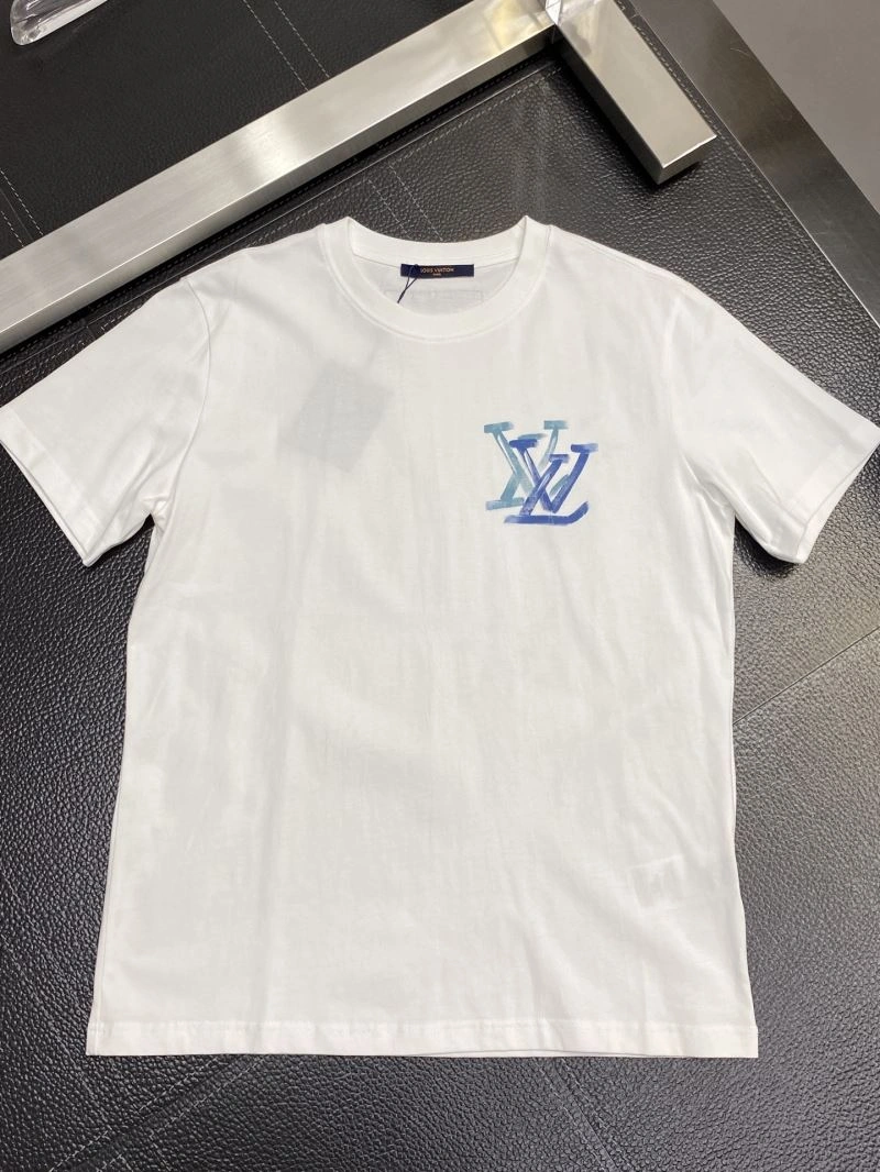 Chic Louis Vuitton T-Shirts 135178