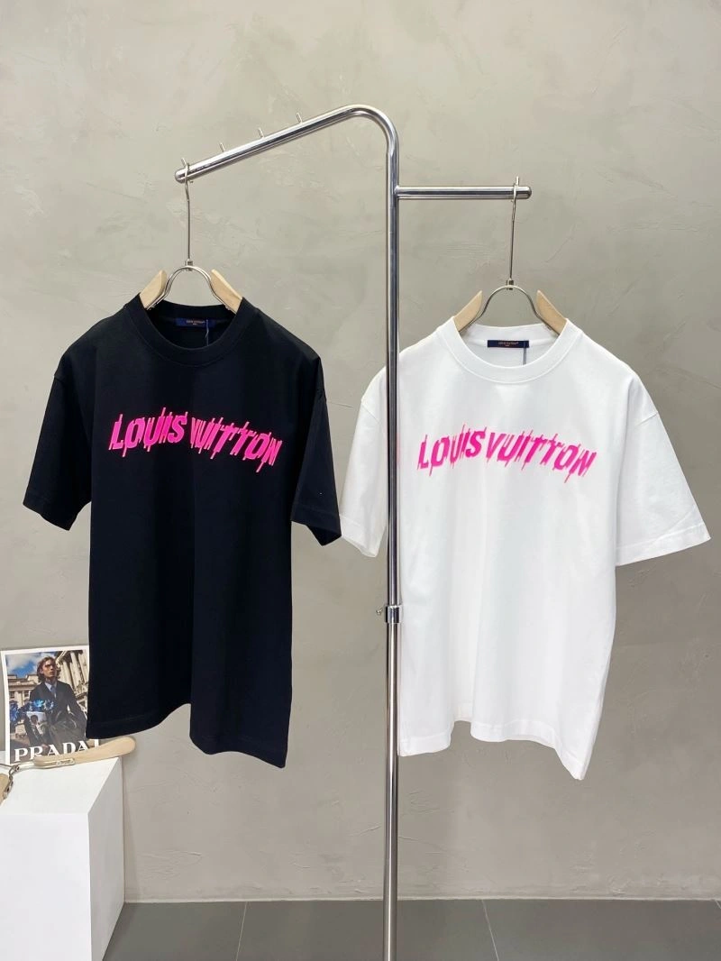 Louis Vuitton T-Shirts OdorResistant 135176