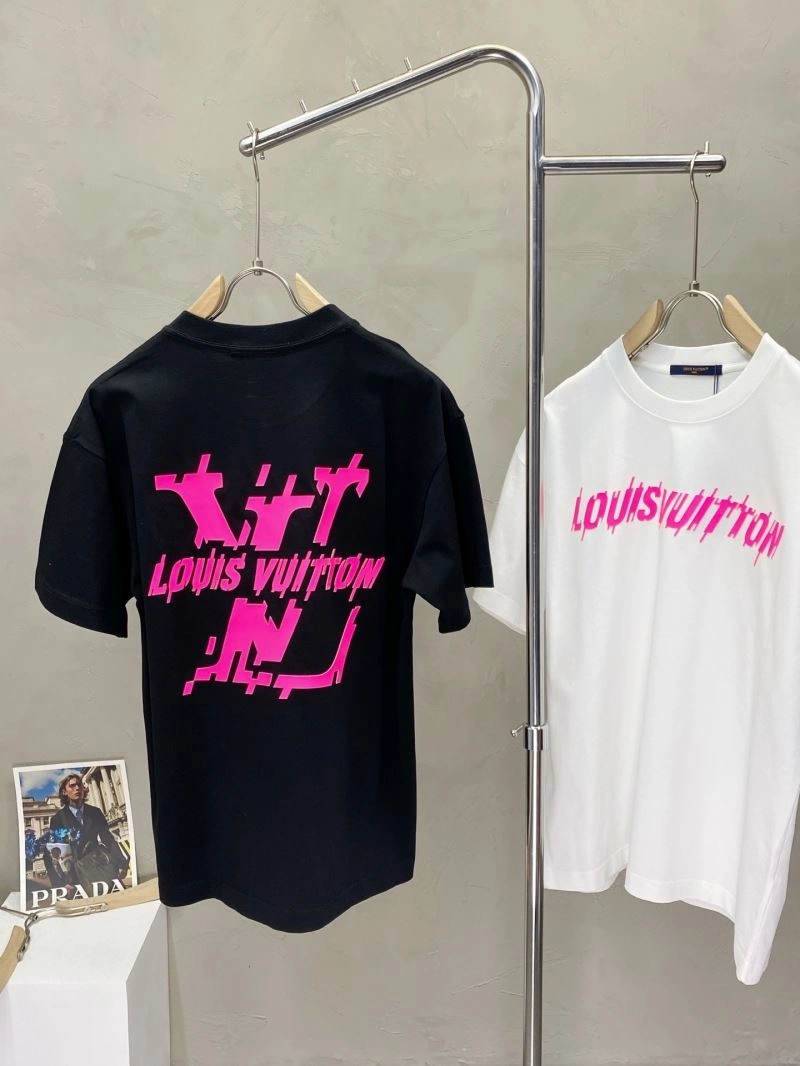 Louis Vuitton T-Shirts OdorResistant 135176