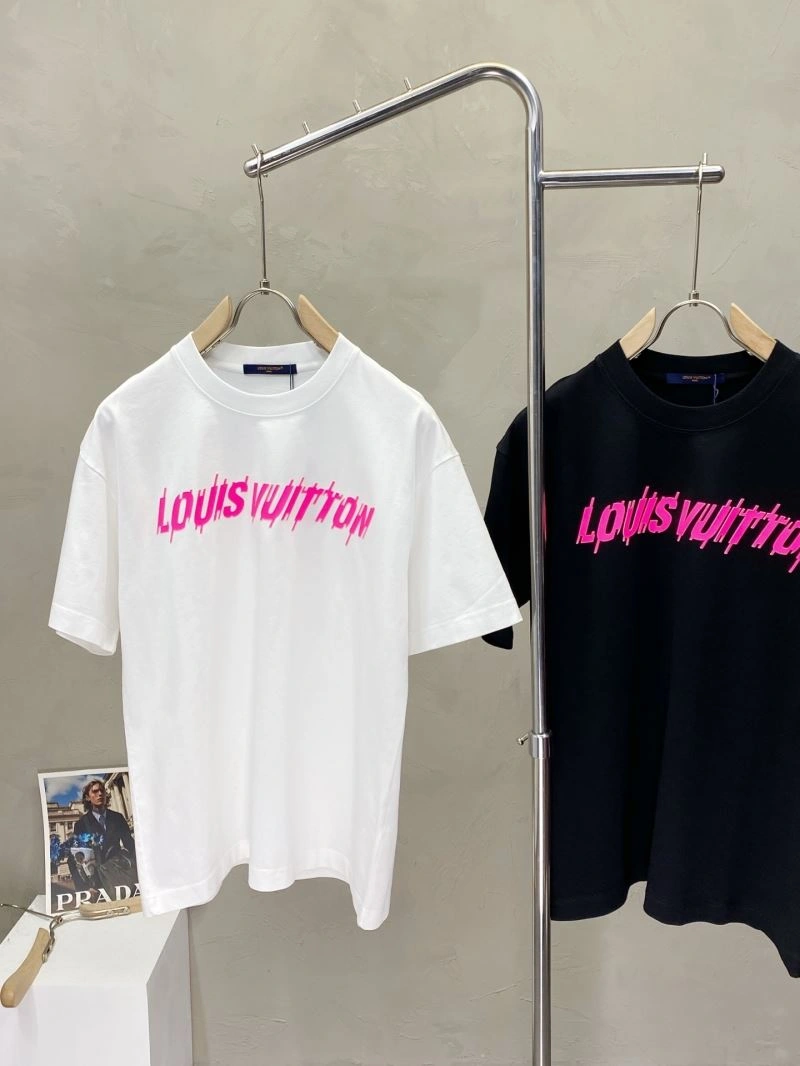 Louis Vuitton T-Shirts OdorResistant 135176