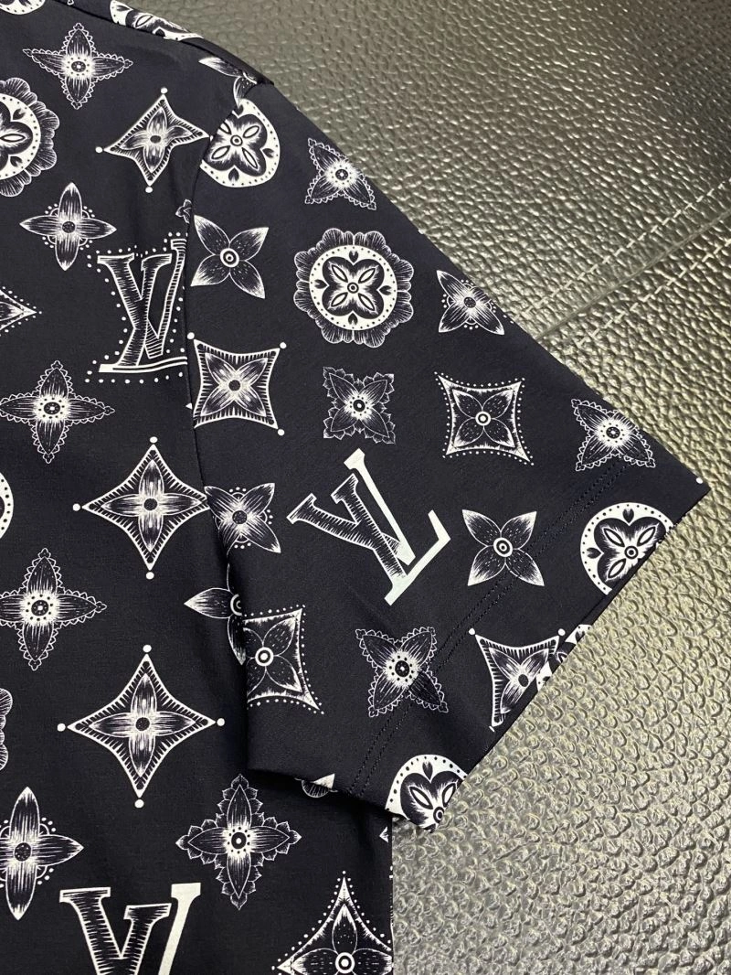 GoAnywhere Louis Vuitton T-Shirts 135171