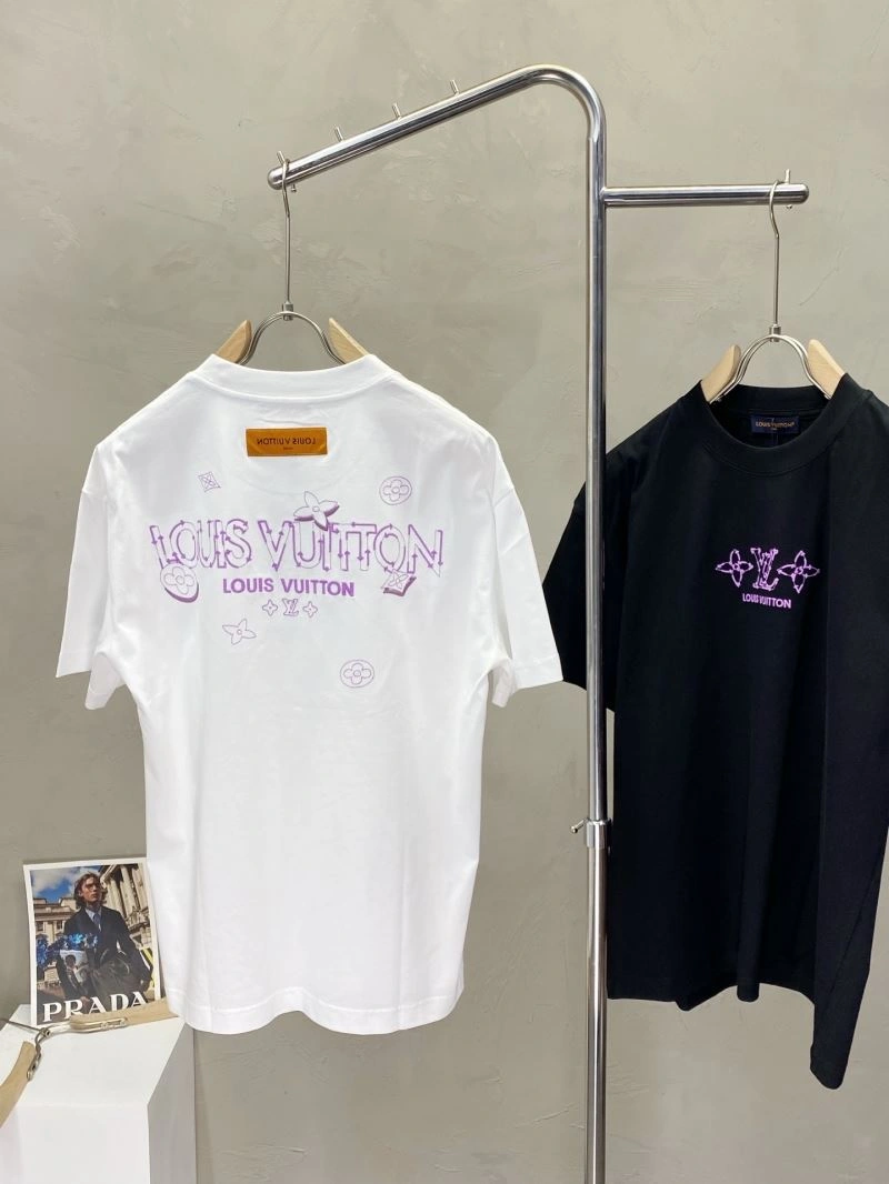 Louis Vuitton T-Shirts Cozy 135167