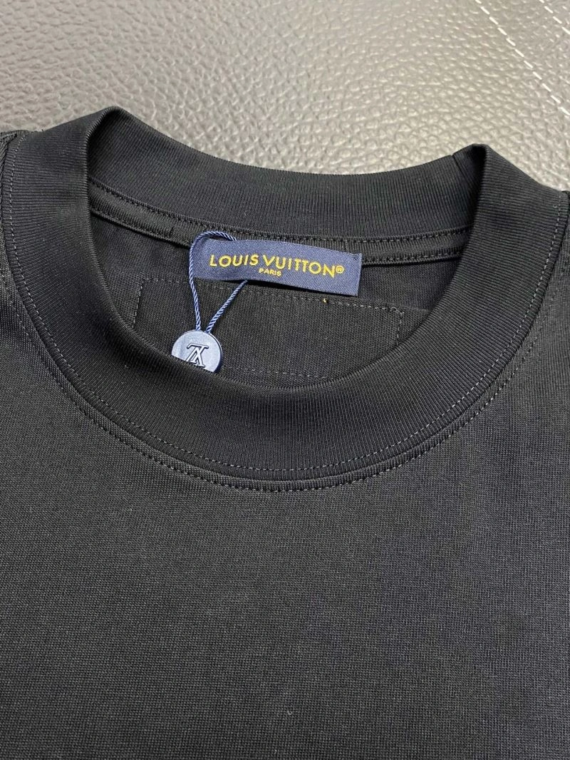 Louis Vuitton T-Shirts Cozy 135167