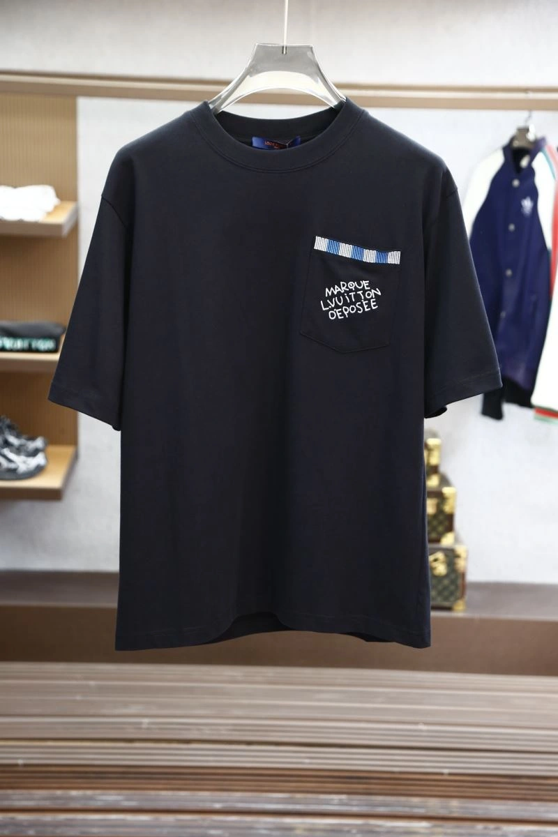 Practical Louis Vuitton T-Shirts 135181