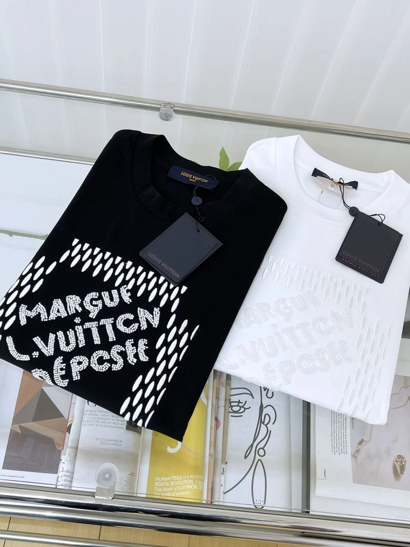 Durable Louis Vuitton T-Shirts 135170